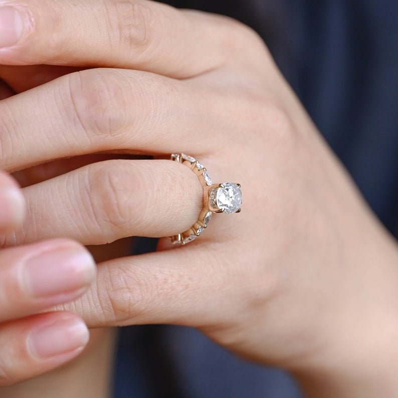 2.0 CT Oval Pave Moissanite Engagement Ring