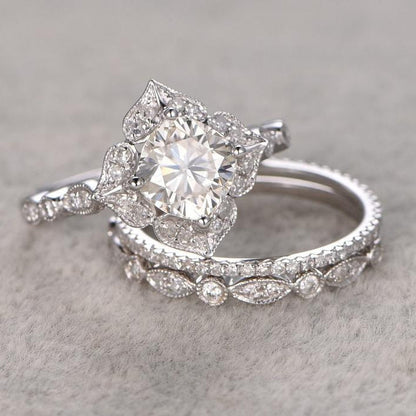1 CT Cushion Vintage Moissanite Bridal Set