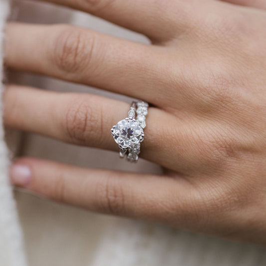 2.5 CT Round Vintage Pave Moissanite Engagement Ring
