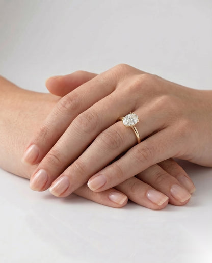 1 CT Oval Solitaire Moissanite Engagement Ring