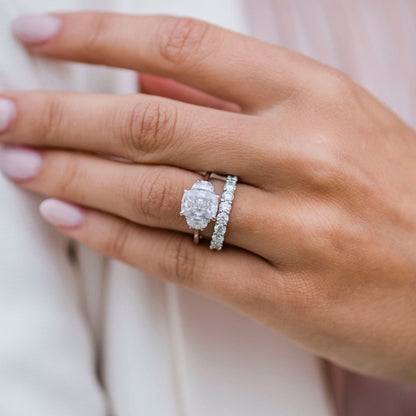 2.5 CT Elongated Cushion Three Stone Moissanite Engagement Ring