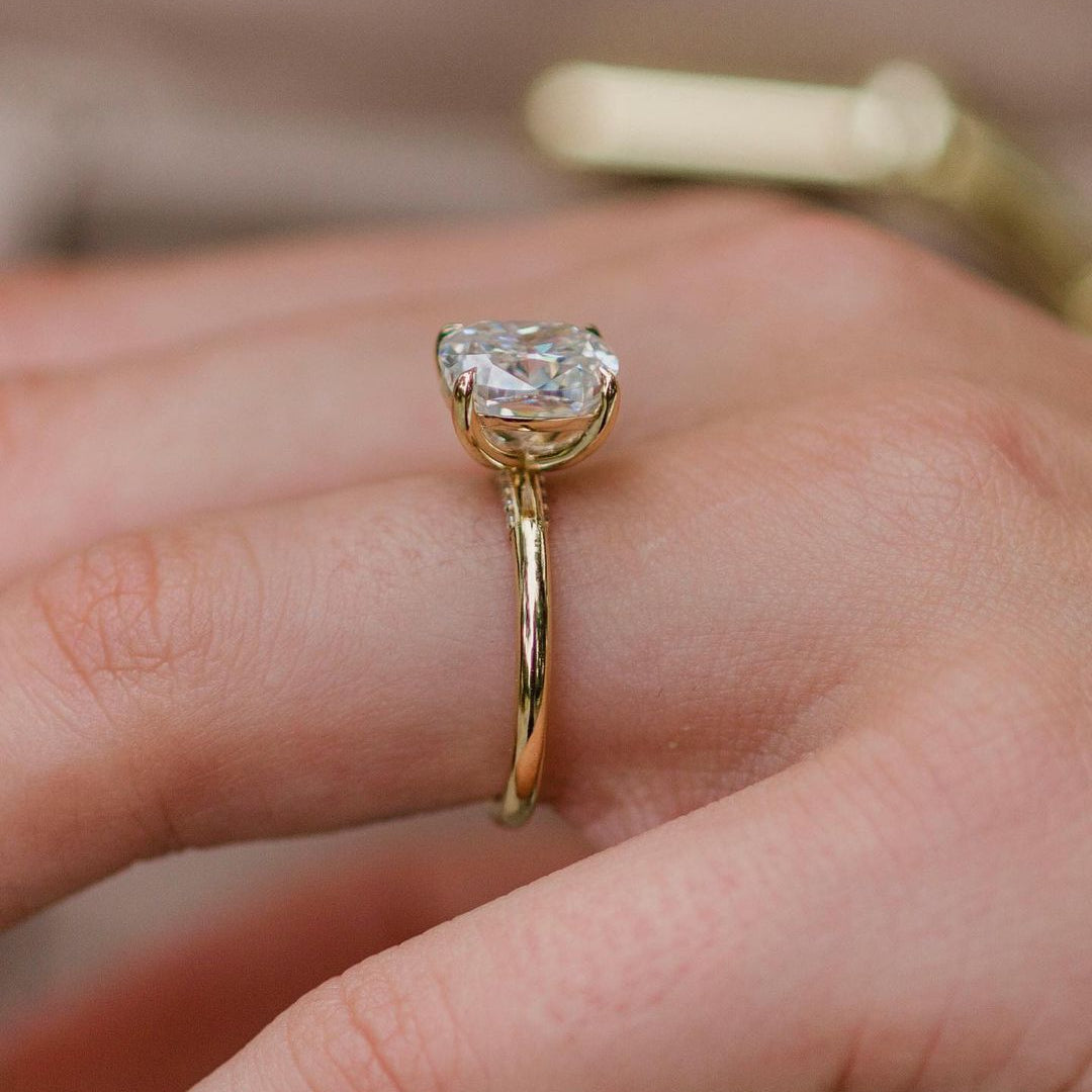 2.8 CT Cushion Solitaire Moissanite Engagement Ring