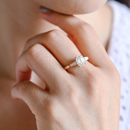 2.0 CT Emerald Three Stone Moissanite Engagement Ring