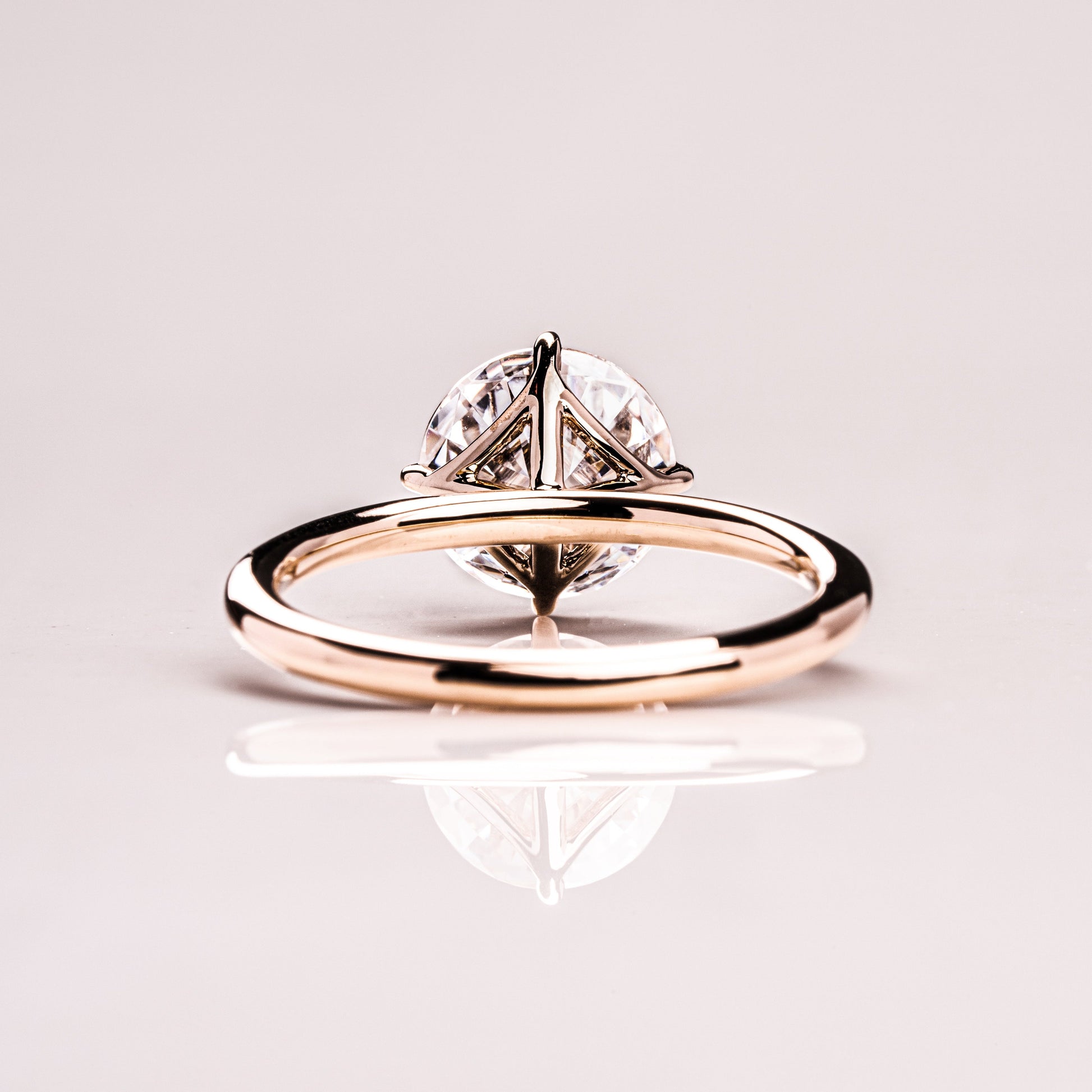 1.35 CT Round Solitaire Moissanite Engagement Ring