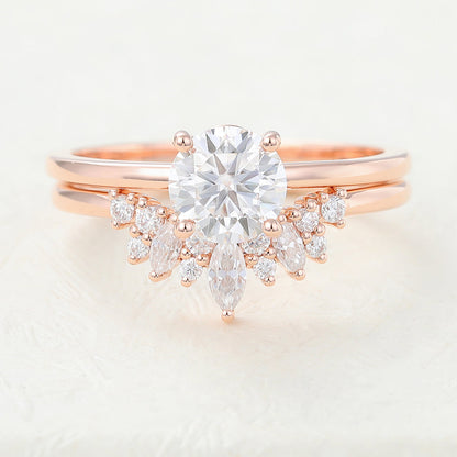 0.68 CT Round Solitaire Moissanite Bridal Set