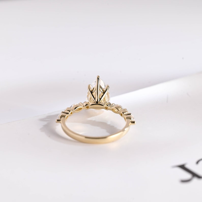 2.0 CT Pear Pave Moissanite Engagement Ring