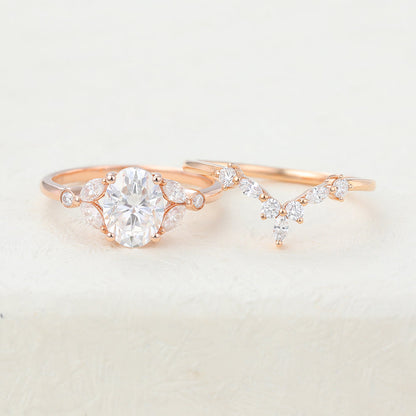 1.33 CT Oval Cluster Moissanite Bridal Set