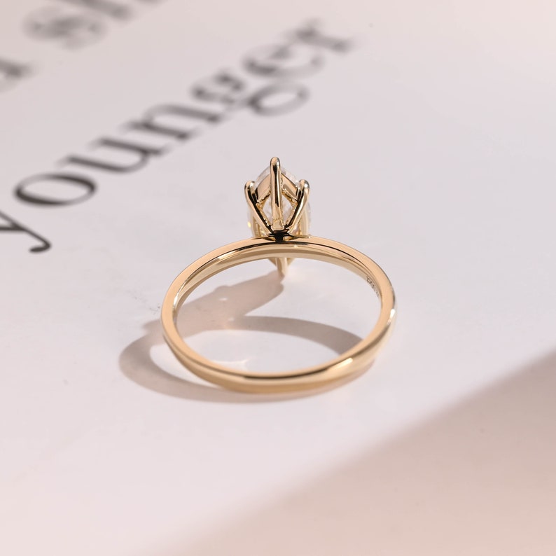 2.0 CT Marquise Solitaire Moissanite Engagement Ring