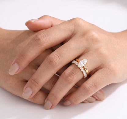 1.5 CT Marquise Solitaire Moissanite Bridal Set