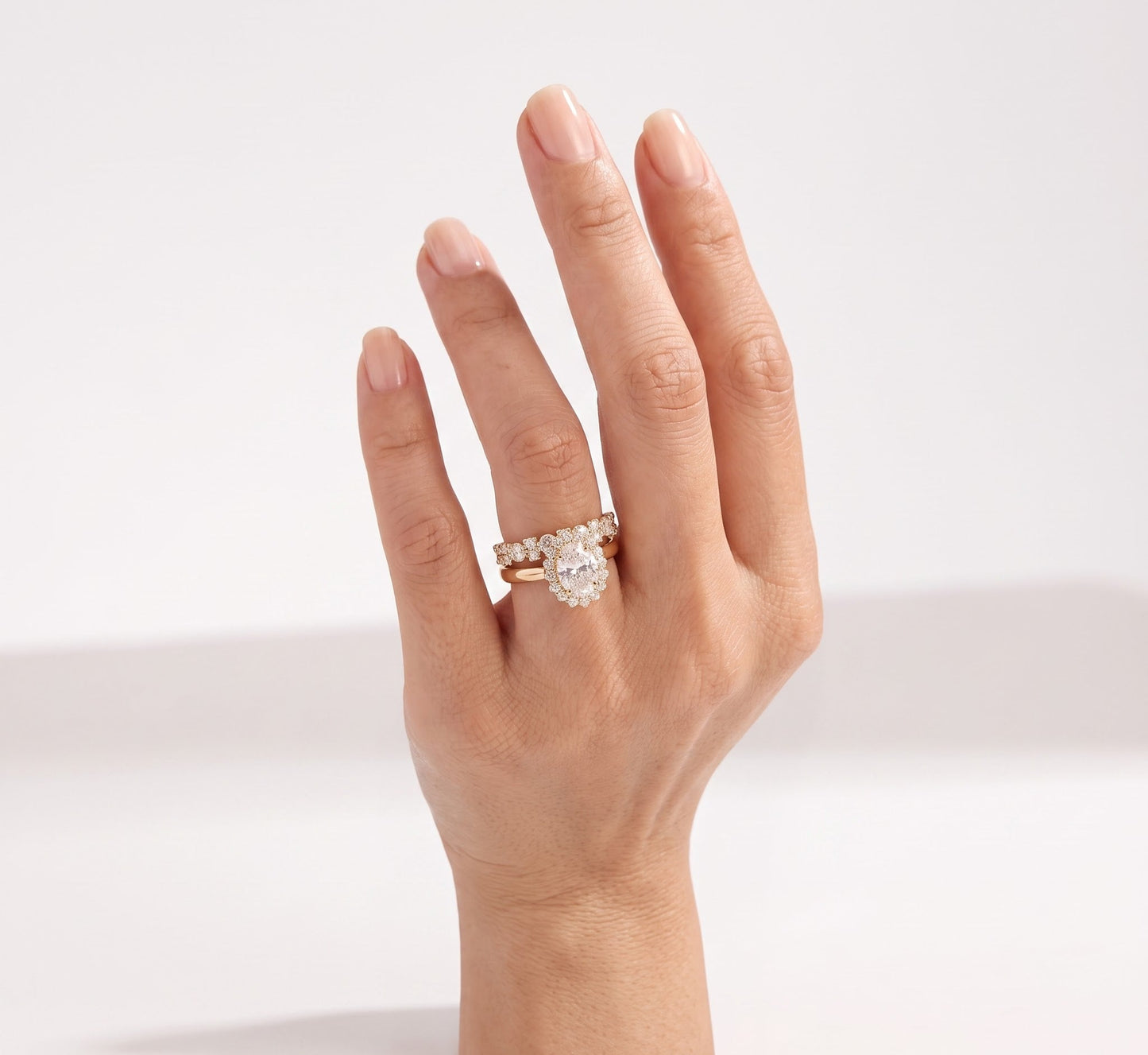 2 CT Oval Halo Moissanite Bridal Set