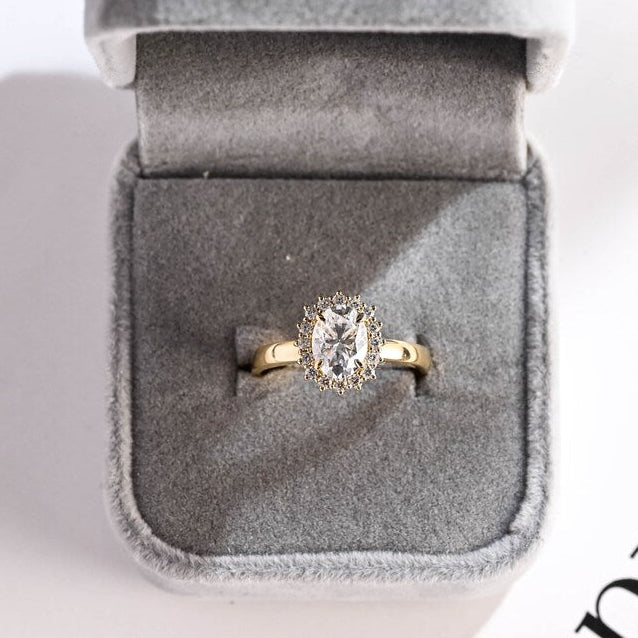 2.0 CT Oval Halo Moissanite Engagement Ring