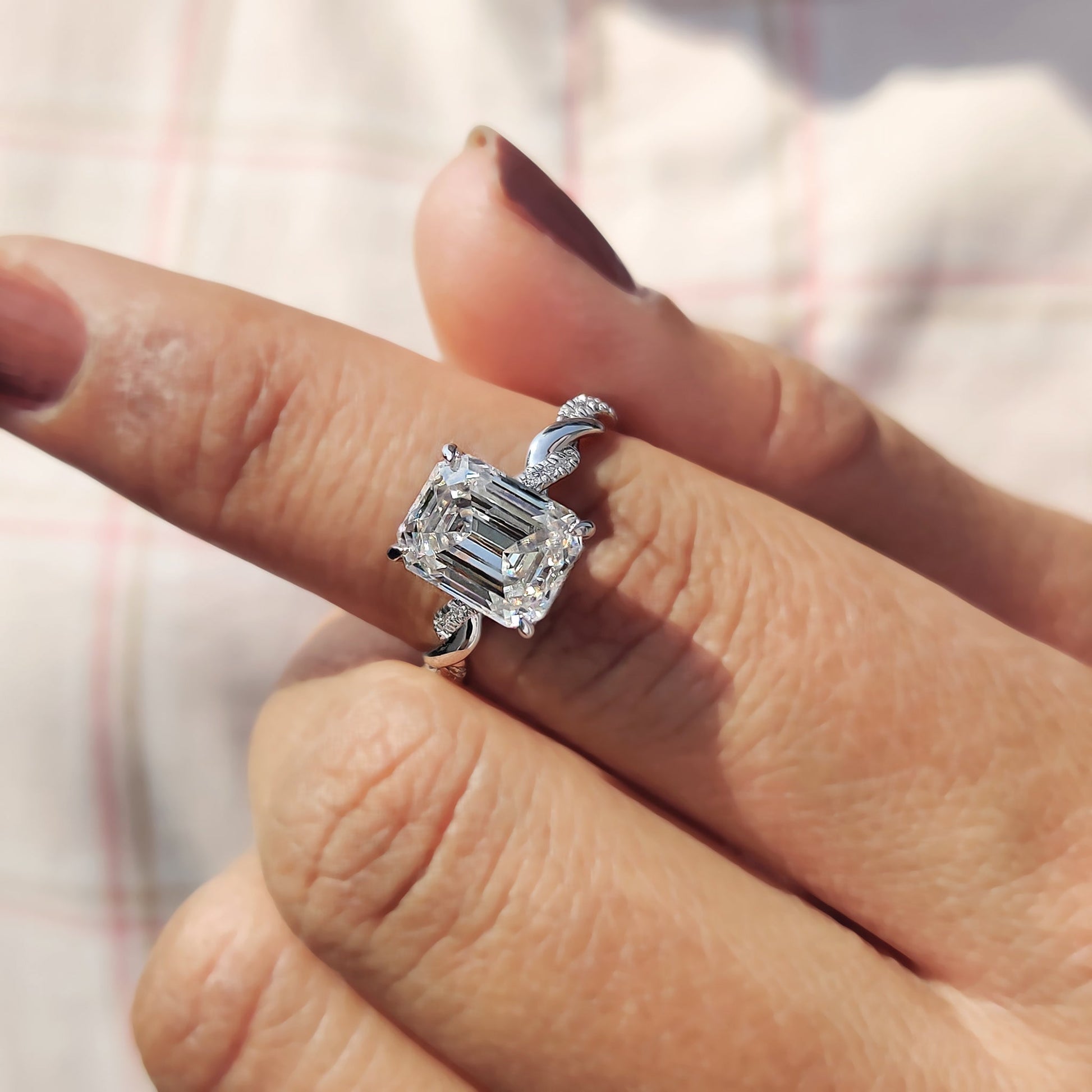 2.50 CT Emerald Twisted Pave Moissanite Engagement Ring