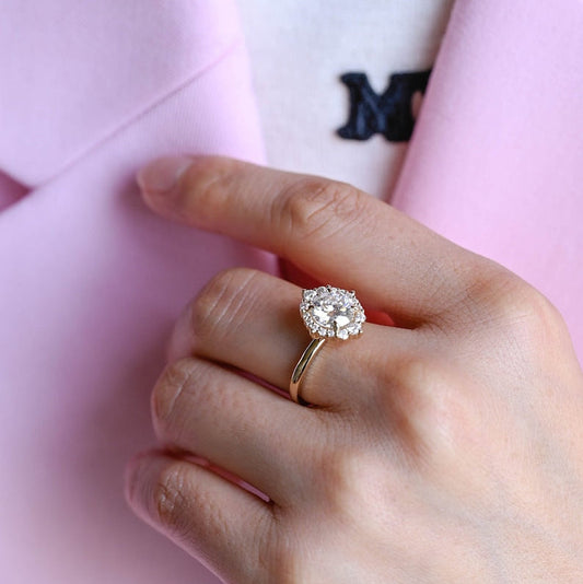 1.5 CT Round Halo Moissanite Engagement Ring
