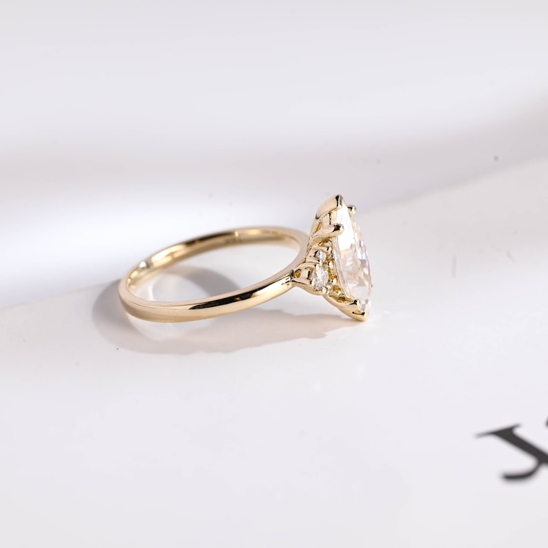 2.0 CT Marquise Three Stone Moissanite Engagement Ring