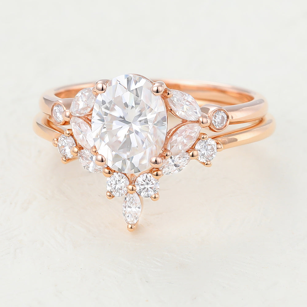 1.33 CT Oval Cluster Moissanite Bridal Set