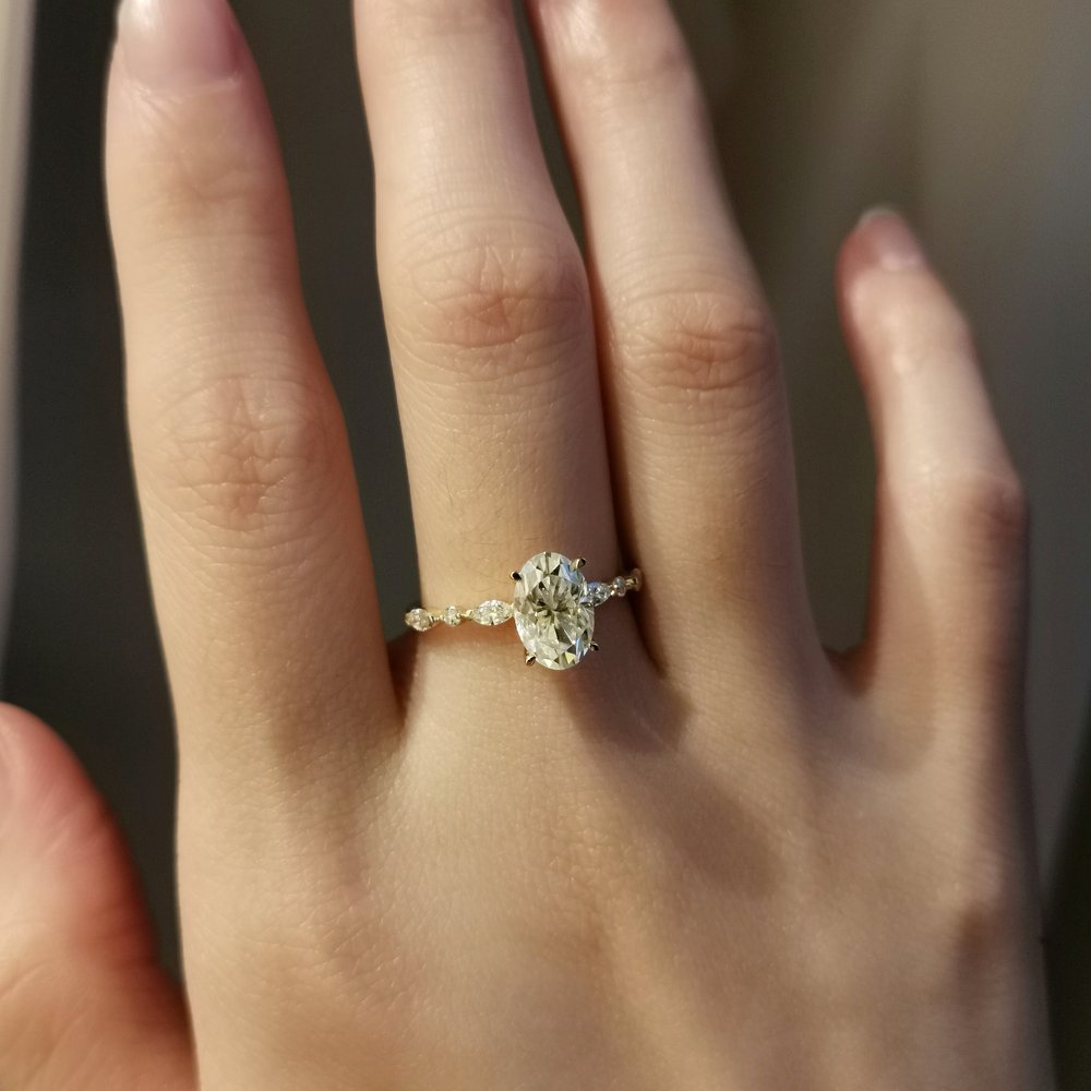 1.7 CT Oval Pave Moissanite Engagement Ring