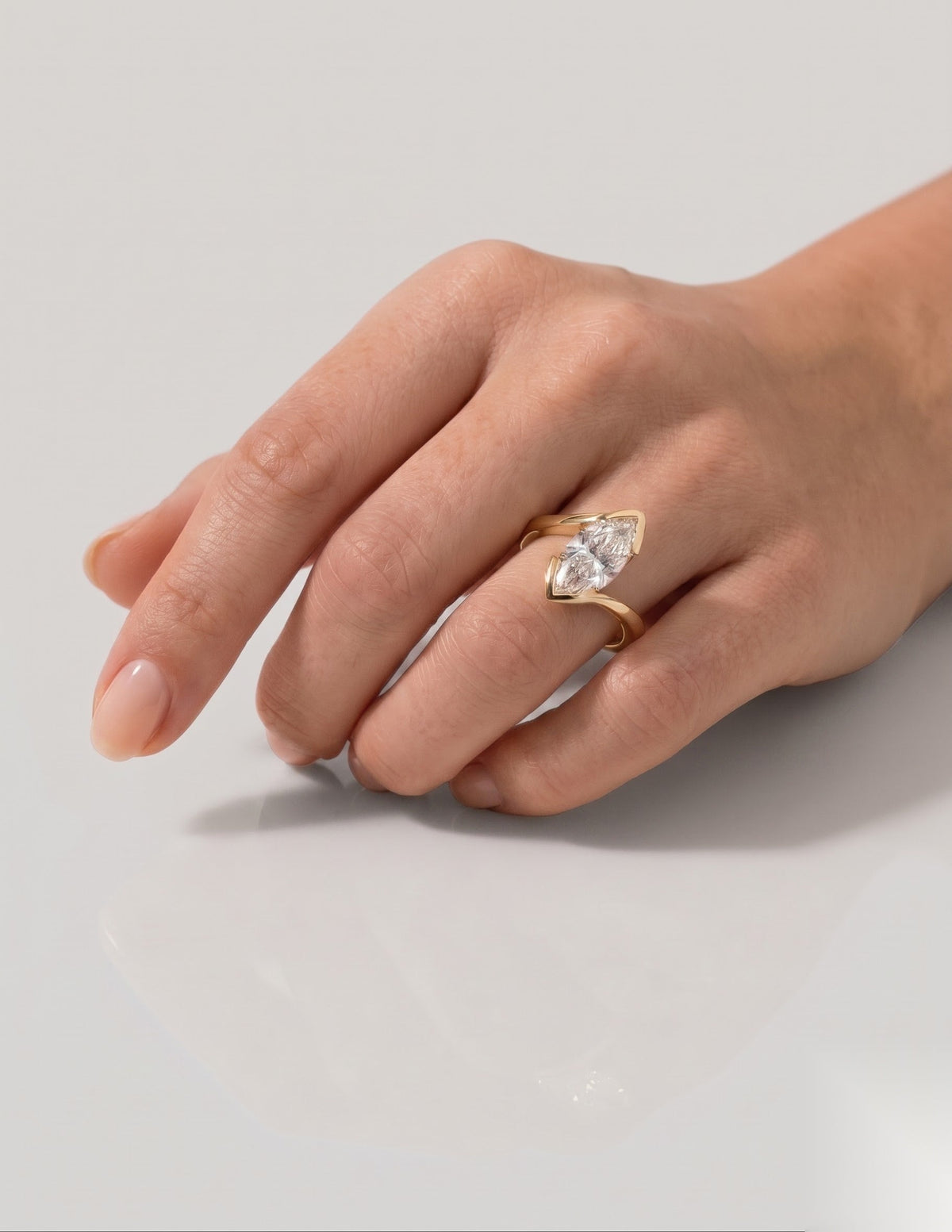 [Shape][Style] Lab Grown Diamond Engagement Ring