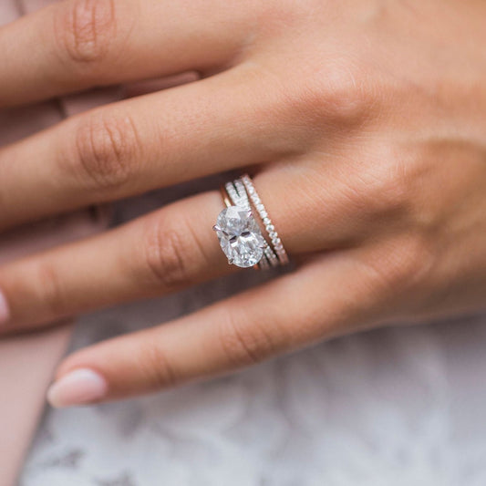 4 CT East West Oval Solitaire Moissanite Engagement Rings
