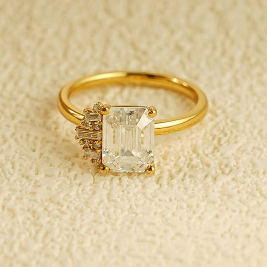 2.0 CT Emerald Cluster Moissanite Engagement Ring