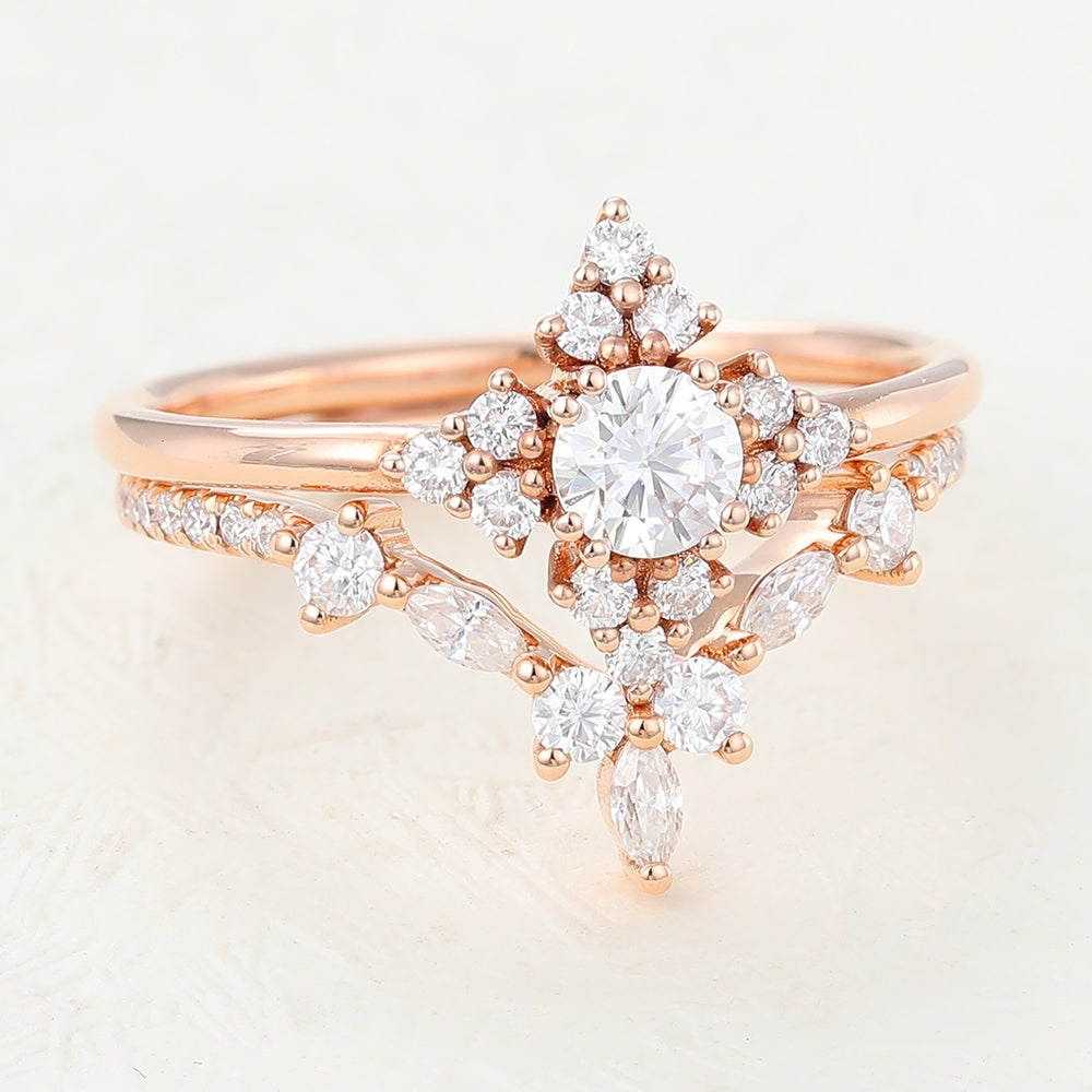 0.22 CT Round Cluster Moissanite Bridal Set