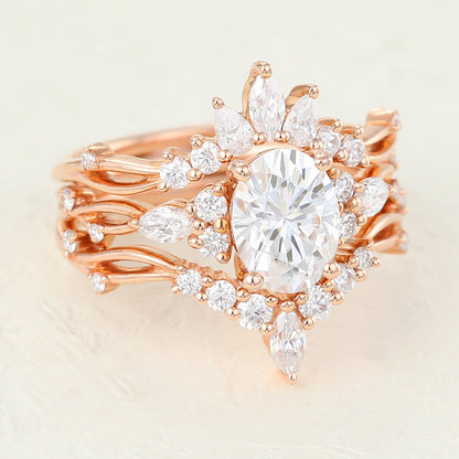 1.33 CT Oval Cluster Moissanite Bridal Set
