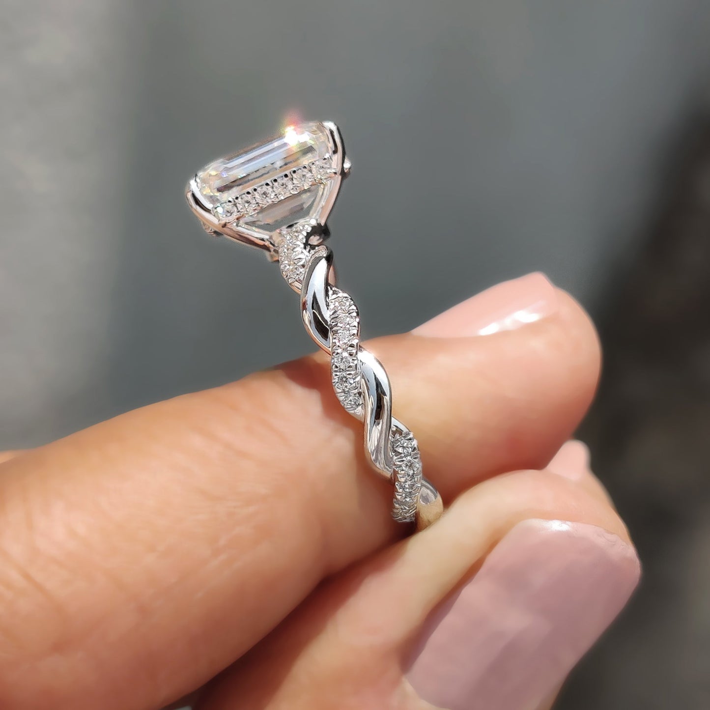 2.50 CT Emerald Twisted Pave Moissanite Engagement Ring