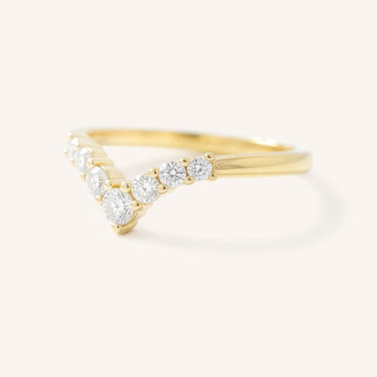 0.18 TCW Round Curved Moissanite Wedding Band