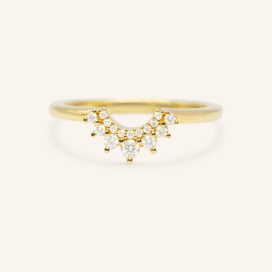 0.153 TCW Round Curved Moissanite Wedding Band