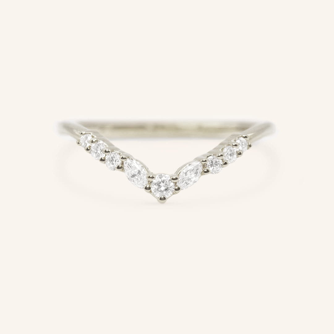 0.23 TCW Round Curved Moissanite Wedding Band