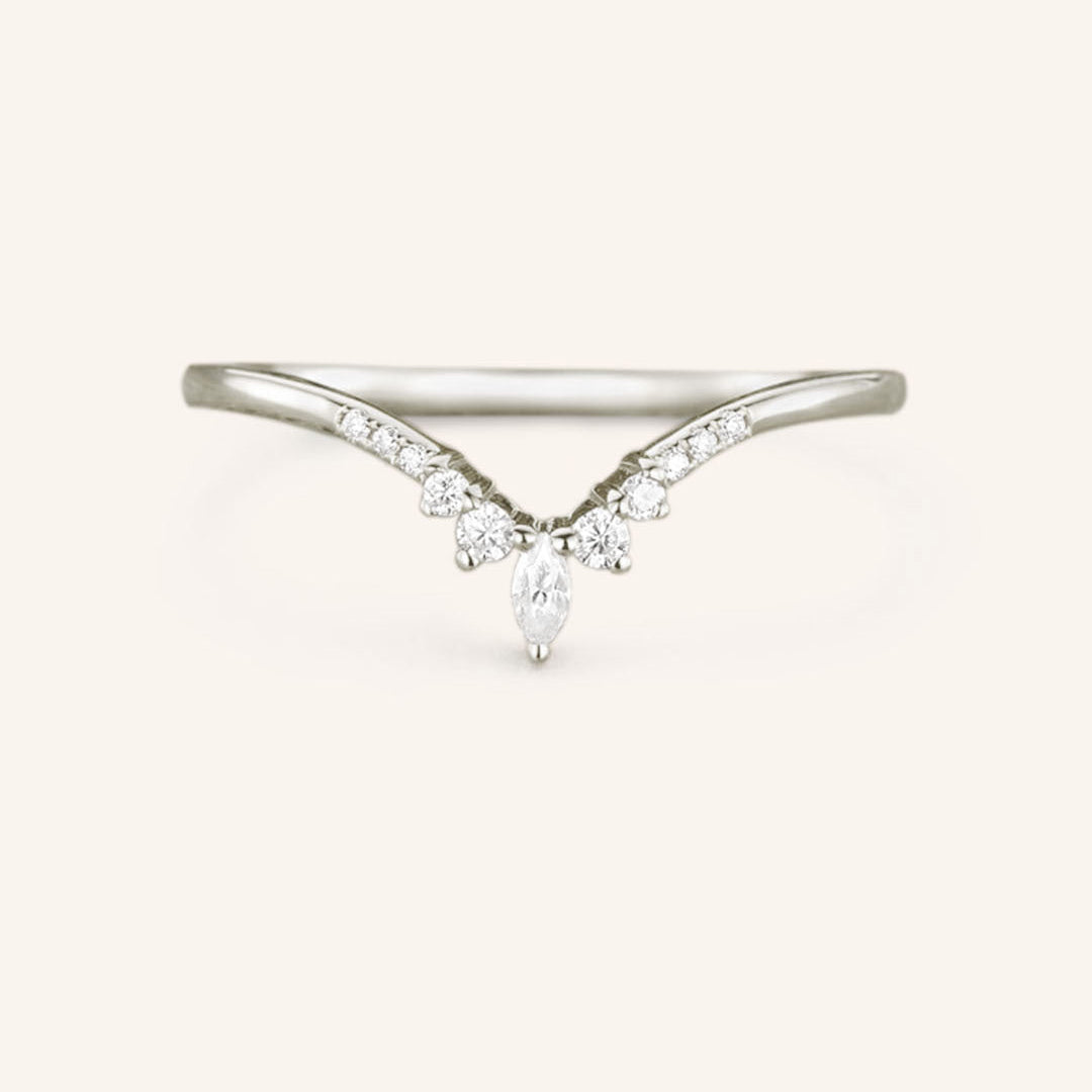 0.15 TCW Round Curved Moissanite Wedding Band