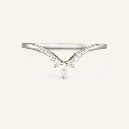 0.15 TCW Round Curved Moissanite Wedding Band
