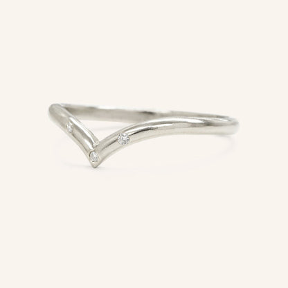 0.023 TCW Round Curved Moissanite Wedding Band