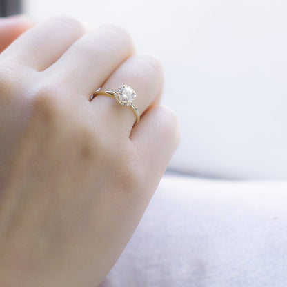 0.88 CT Round Halo Moissanite Engagement Ring