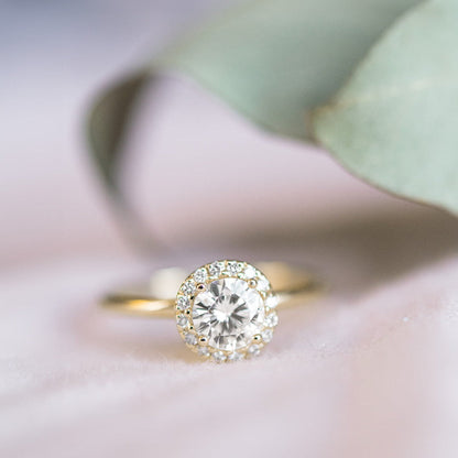 0.88 CT Round Halo Moissanite Engagement Ring
