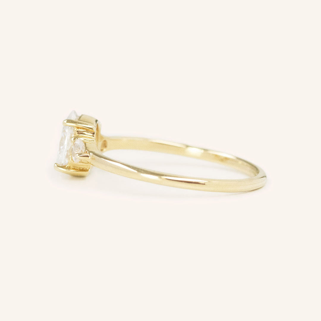 1.71 CT Oval Three Stone Moissanite Engagement Ring