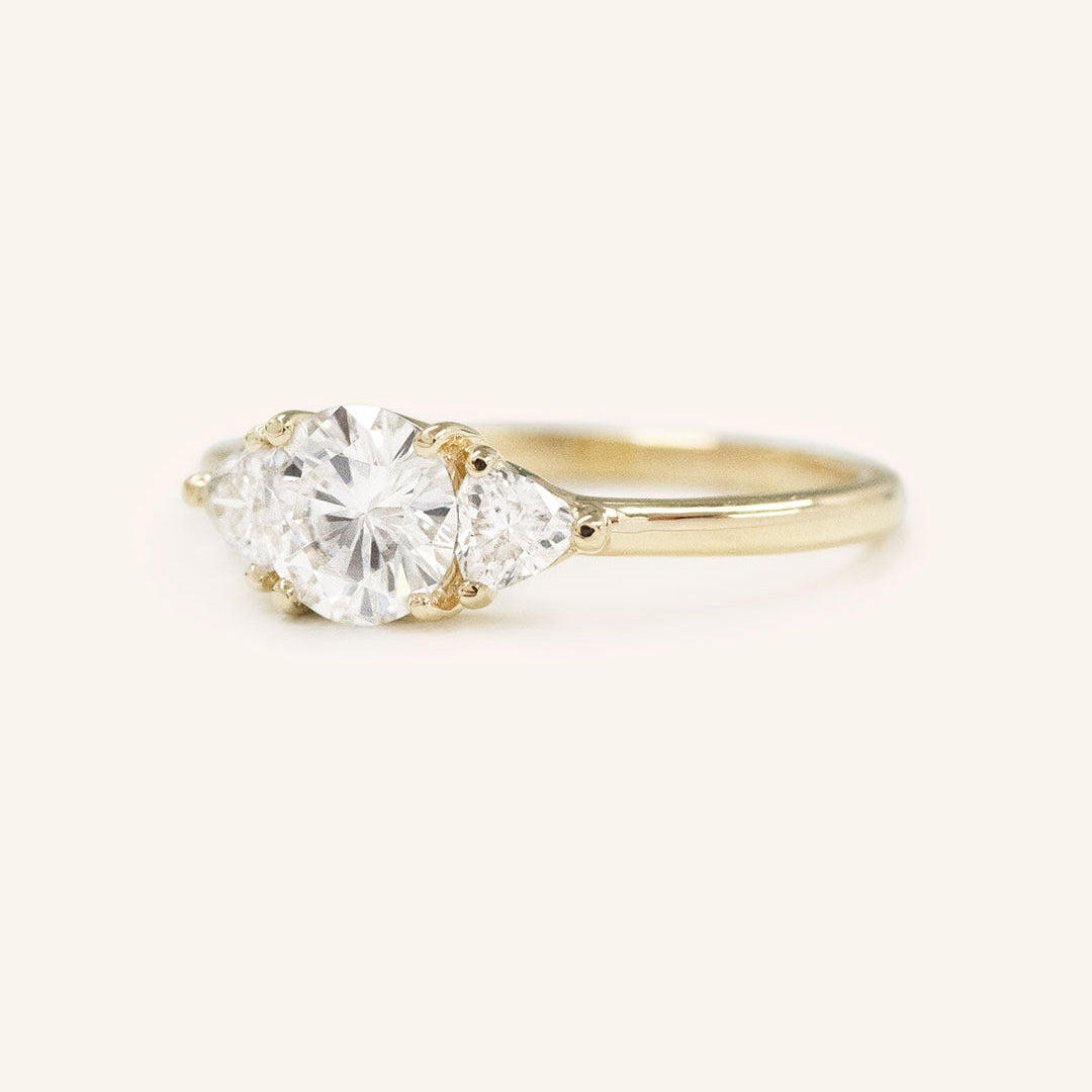 1.60 CT Round Three Stone Moissanite Engagement Ring