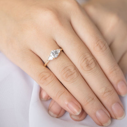 1.60 CT Round Three Stone Moissanite Engagement Ring