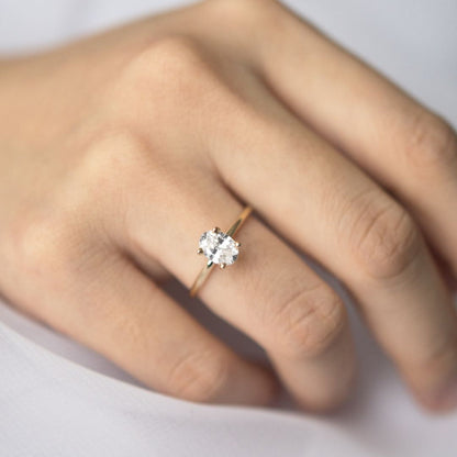 1.33 CT Oval Soliatiare Moissanite Engagement Ring