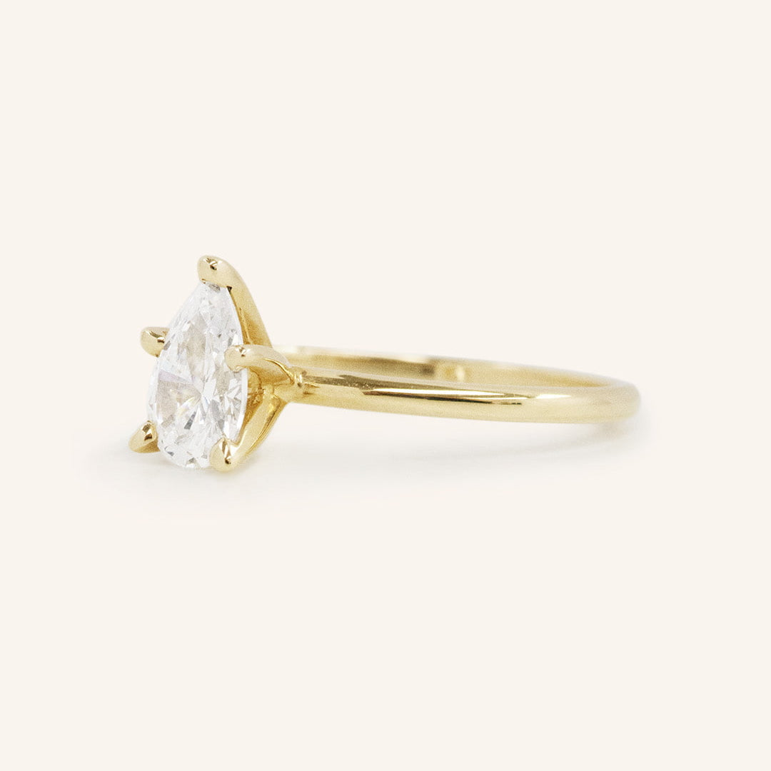 0.85 CT Pear Solitaire Moissanite Engagement Ring
