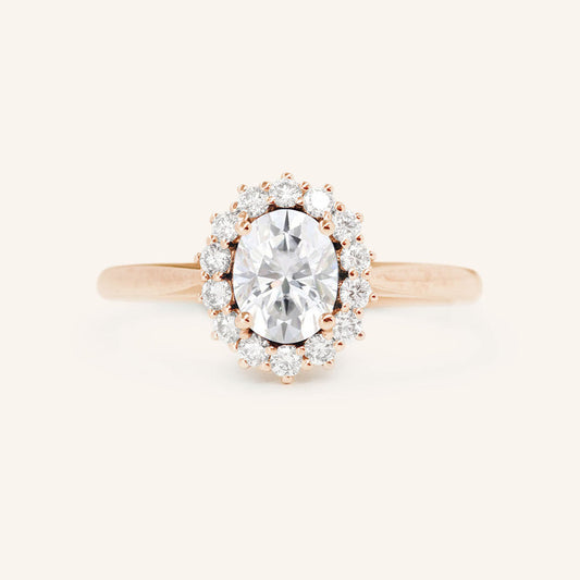 1.33 CT Oval Halo Moissanite Engagement Ring
