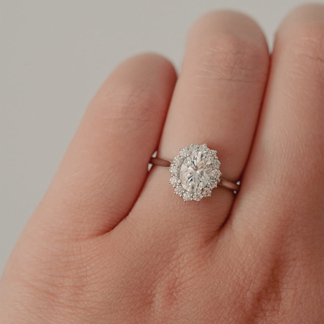 1.33 CT Oval Halo Moissanite Engagement Ring