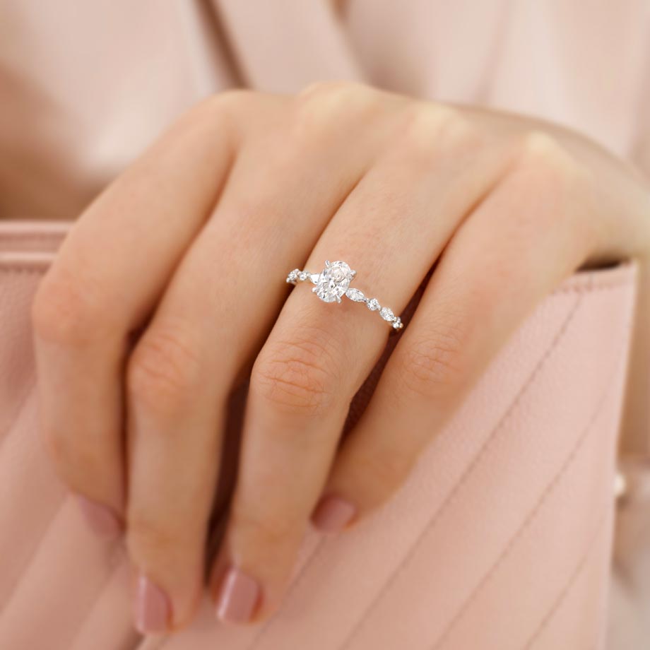 1 CT Oval Pave Moissanite Engagement Ring