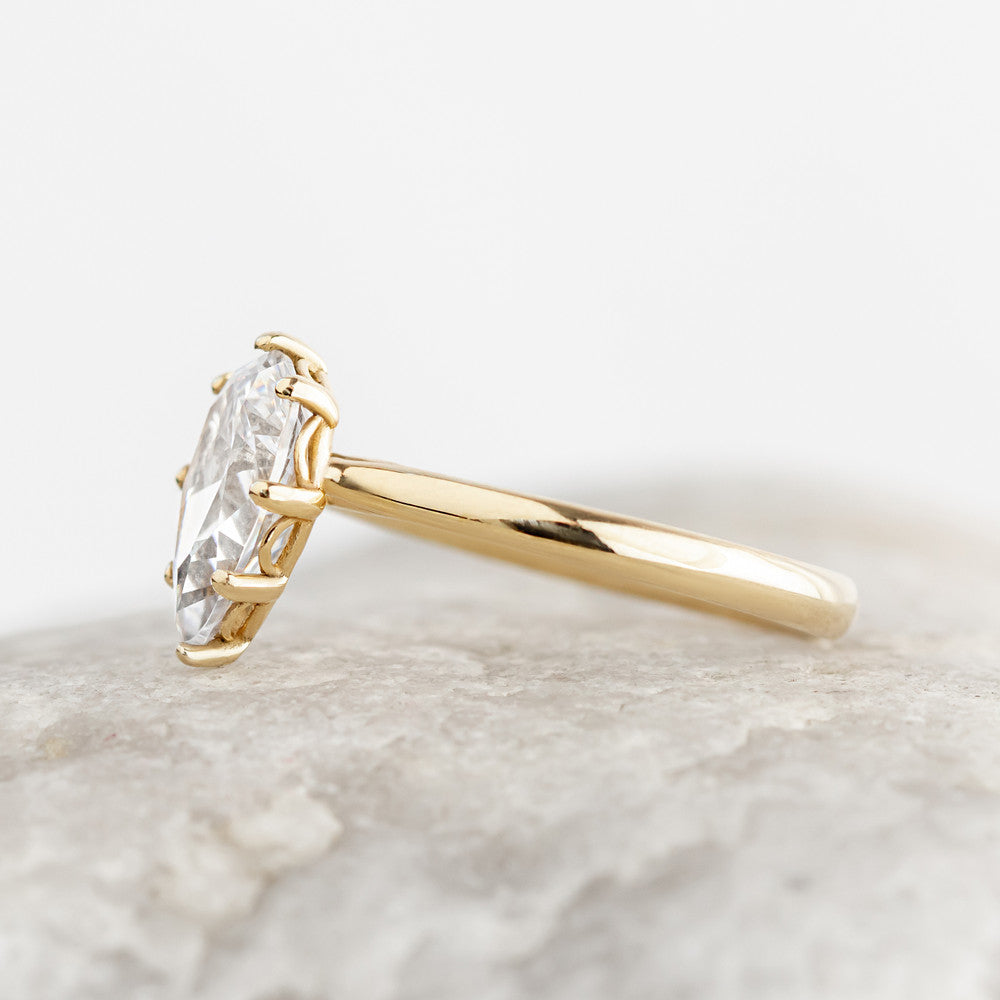 1.75 CT Pear Solitaire Moissanite Engagement Ring