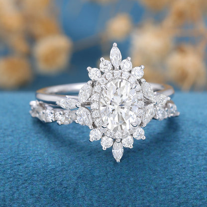 0.84 CT Oval Cluster Moissanite Bridal Set