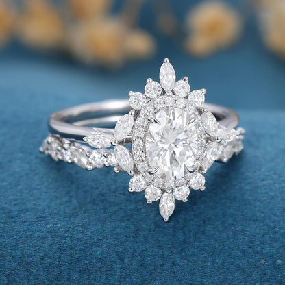 0.84 CT Oval Cluster Moissanite Bridal Set