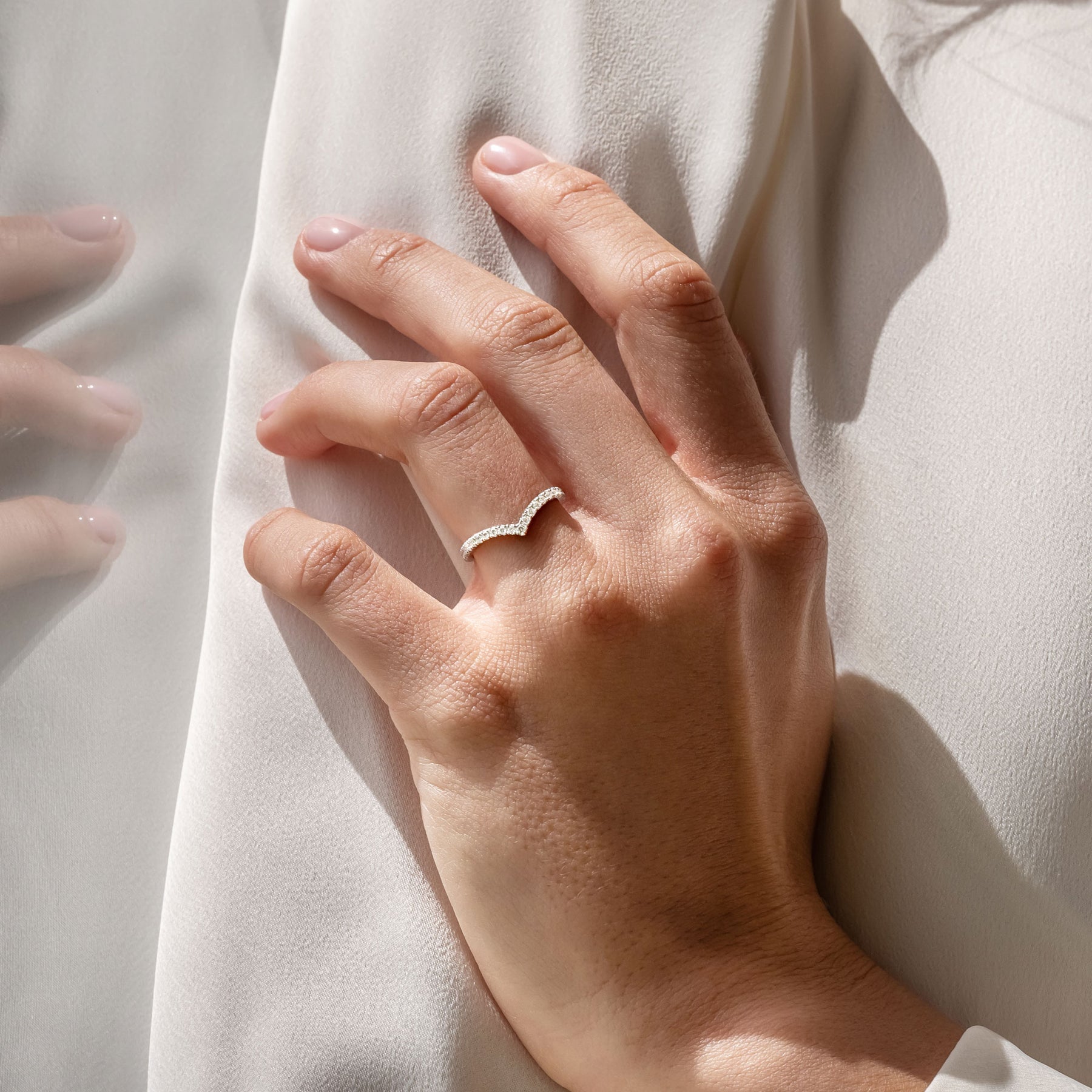 0.3 TCW Round Curved Moissanite Wedding Band