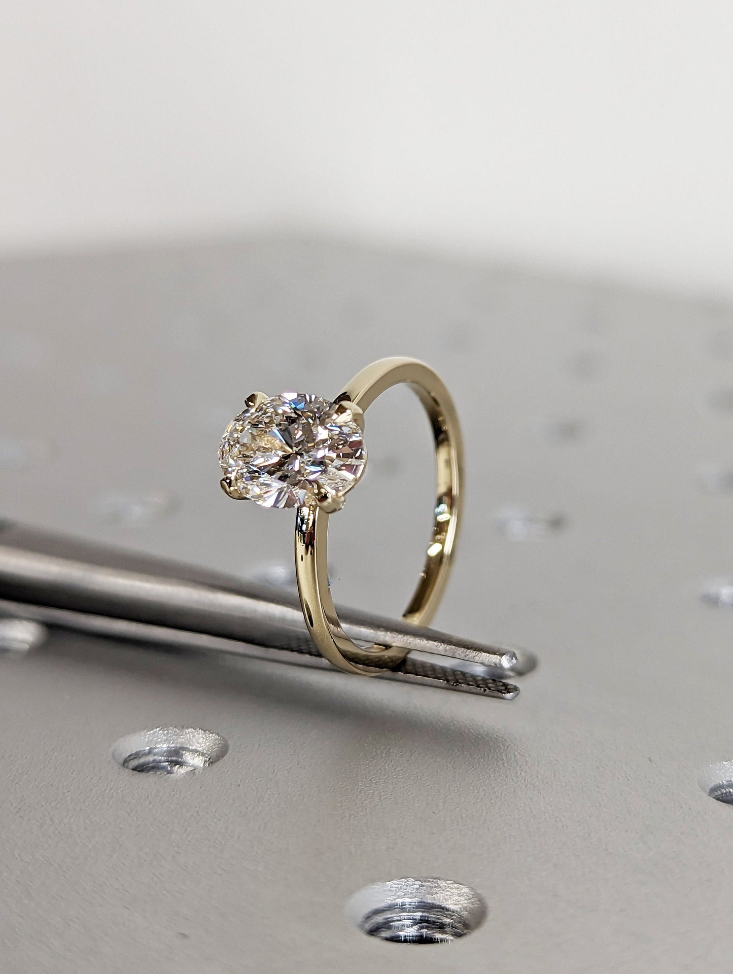 1.2 CT Round Solitaire Moissanite Engagement Ring