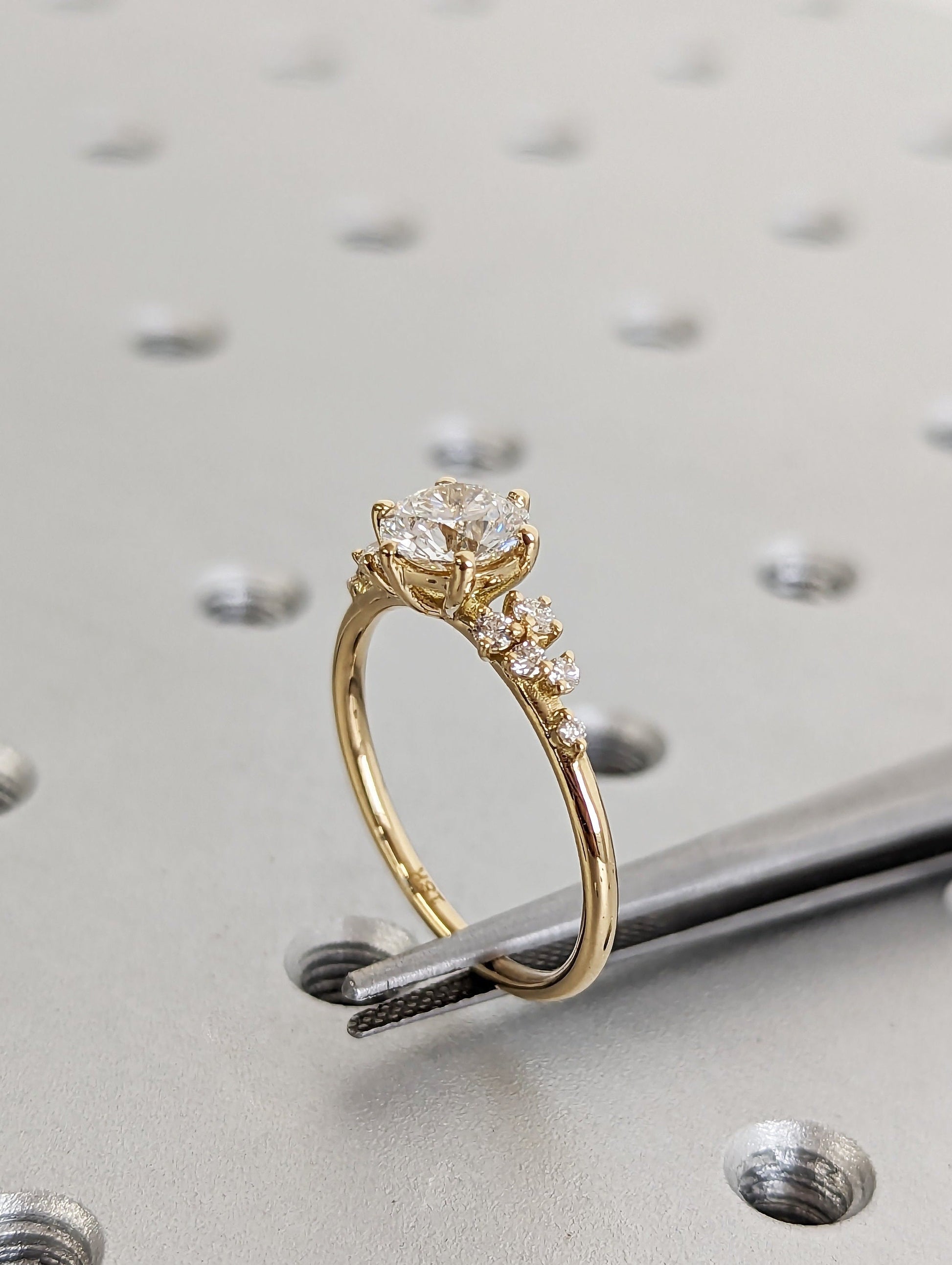1.2 CT Round Solitaire Moissanite Engagement Ring