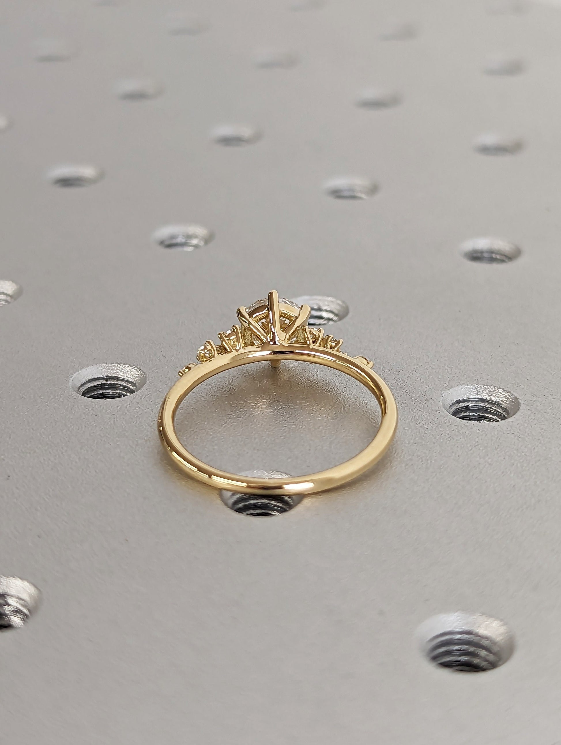 1.2 CT Round Solitaire Moissanite Engagement Ring