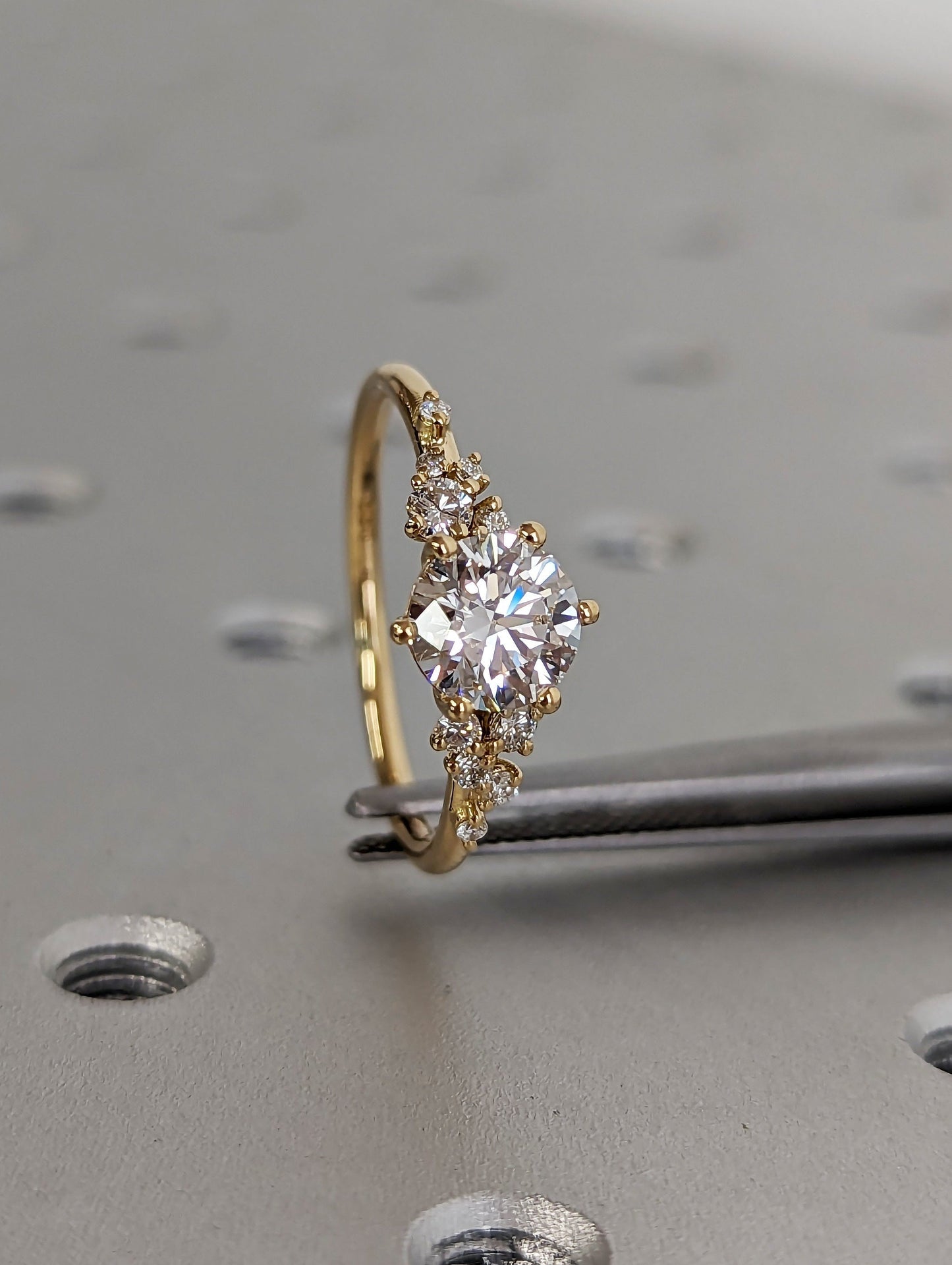 1.2 CT Round Solitaire Moissanite Engagement Ring